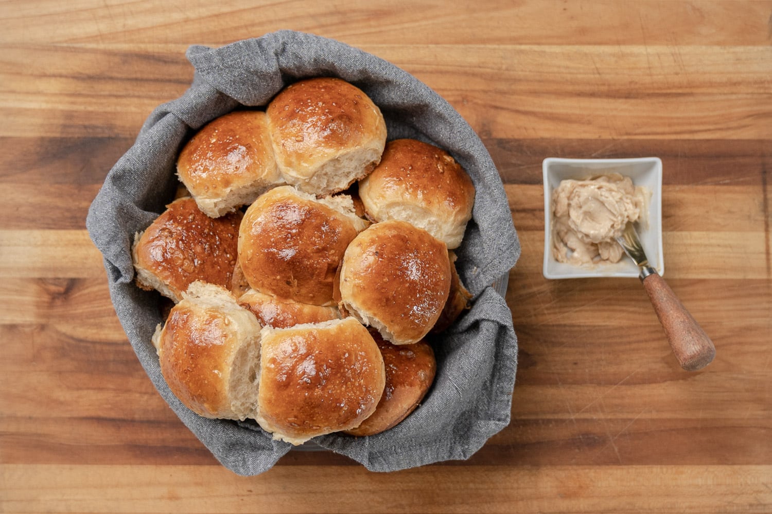 Challenger Breadware Oat Porridge Dinner Rolls Recipe in the Challenger Bread Pan