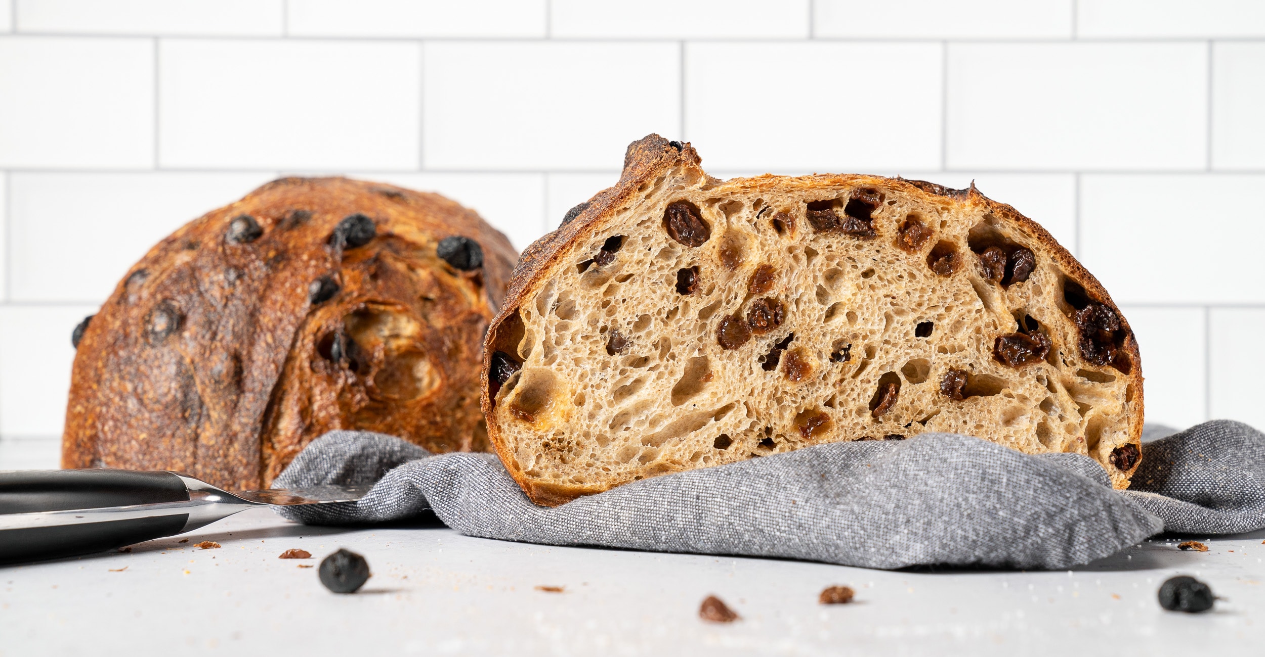 Challenger - Cinn Raisin Sourdough - HI RES - J SELECTS-9